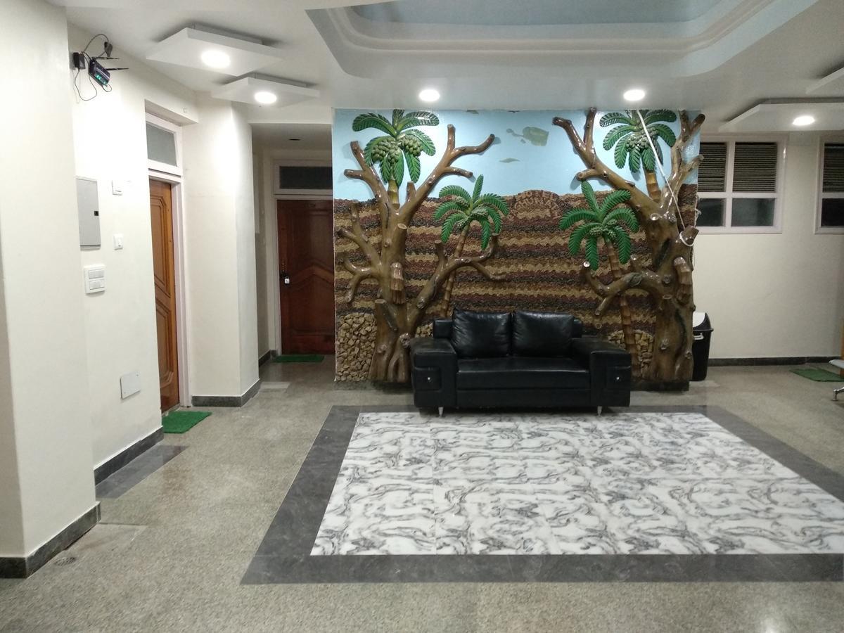 Hotel Raghunath Джамму Экстерьер фото
